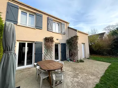 Maison, 102 m²