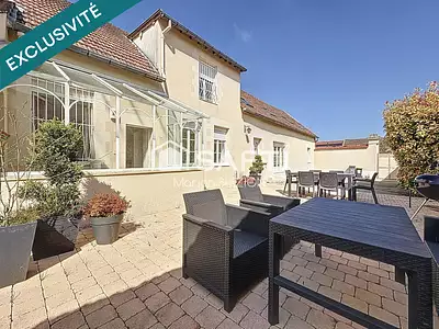 Maison, 226 m²