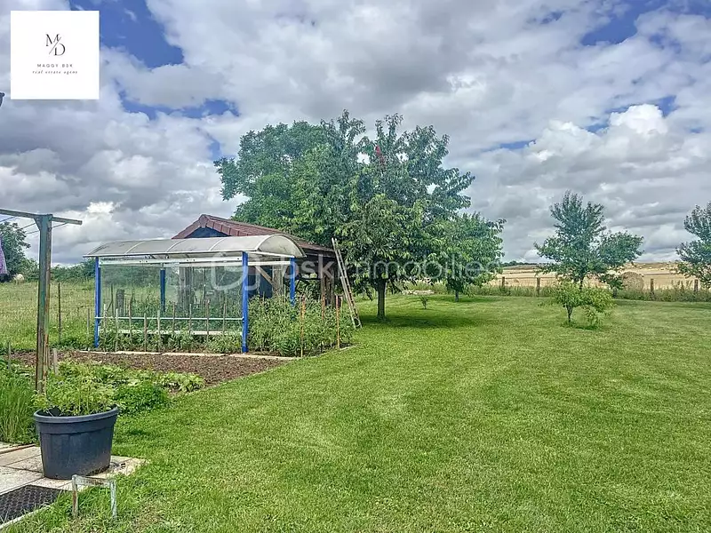 Maison, 300 m²