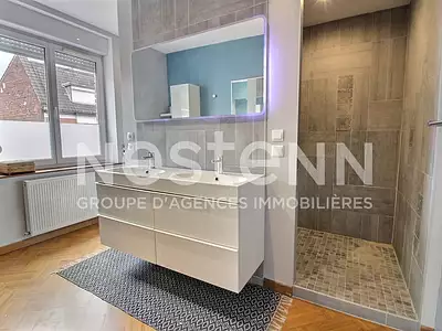 Maison, 122 m²
