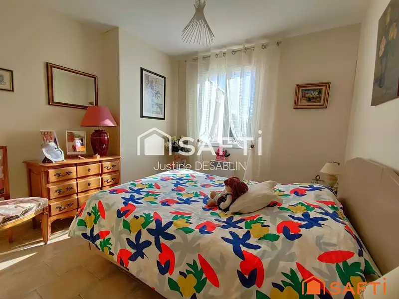 Maison, 159 m²