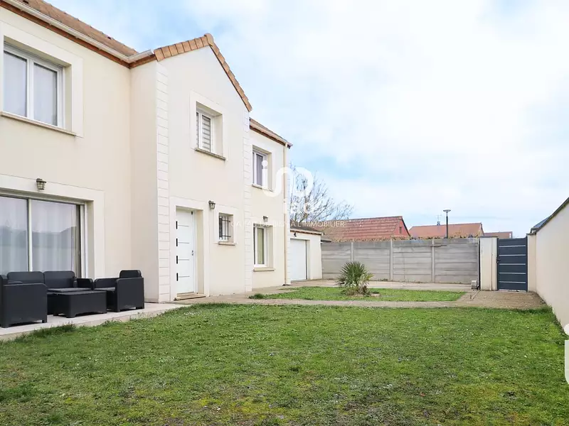 Maison, 150 m²