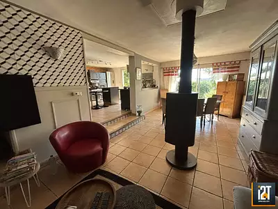 Maison, 162 m²