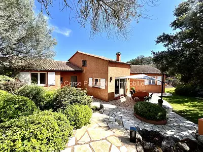 Maison, 148 m²