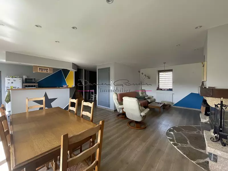 Maison, 155 m²