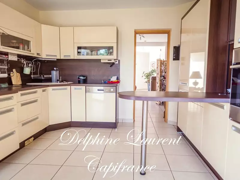 Maison, 170 m²