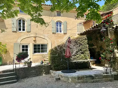 Maison, 320 m²