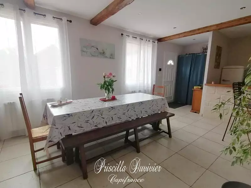 Maison, 102 m²