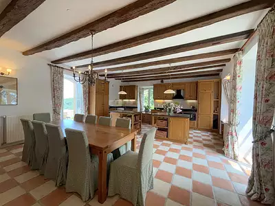Maison, 243 m²