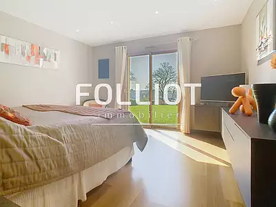 Maison, 300 m²