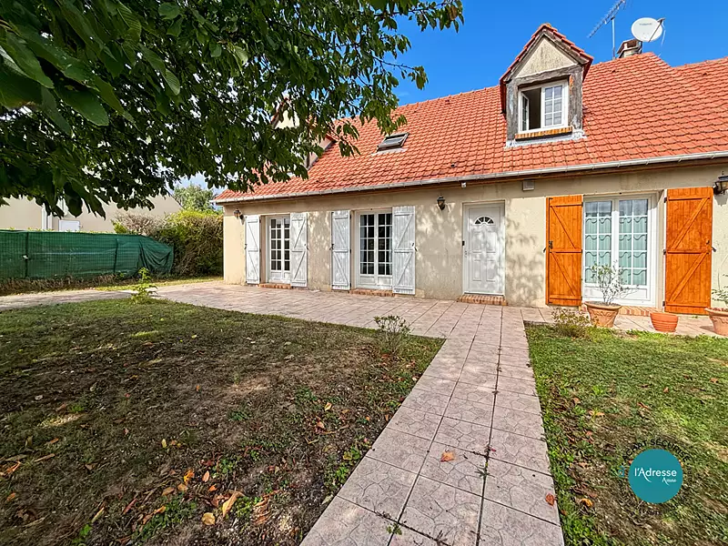 Maison, 147 m²
