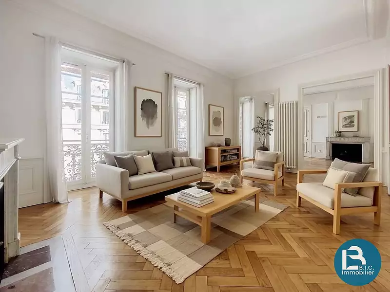 Appartement, 151,48 m²