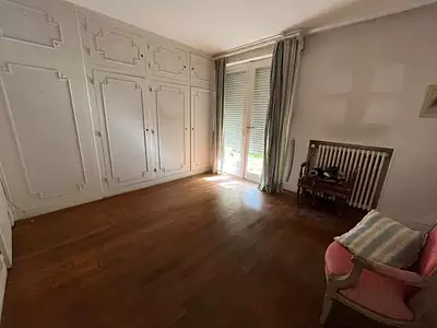 Maison, 255 m²