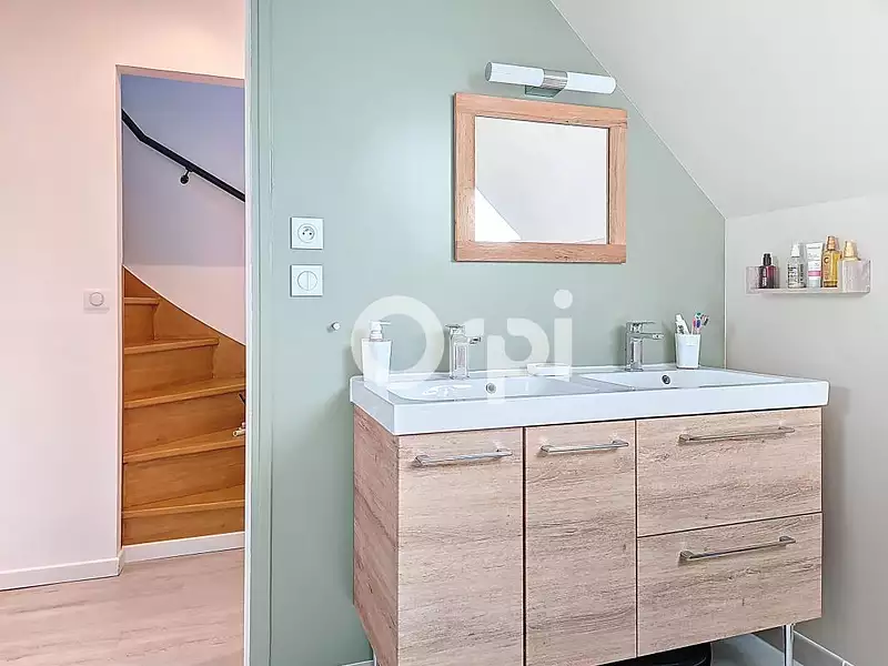 Maison, 137 m²