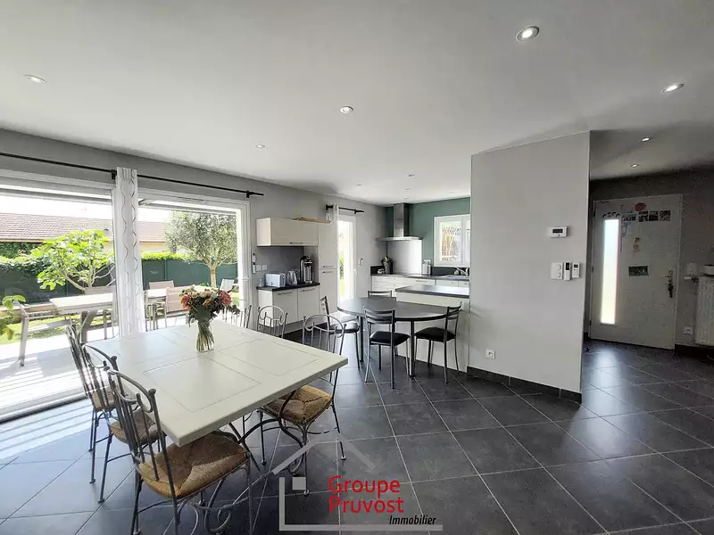 Maison, 110 m²