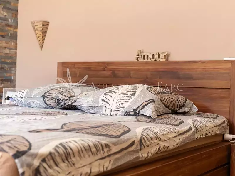 Maison, 168 m²