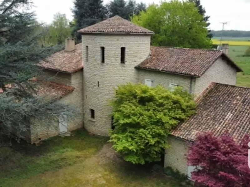 Maison, 400 m²