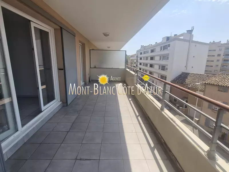 Appartement, 77 m²