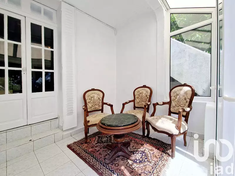 Maison, 180 m²