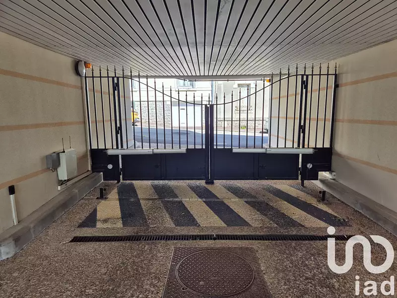 Parking, 12 m²