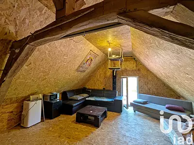 Maison, 196 m²