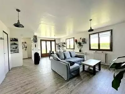 Maison, 93 m²