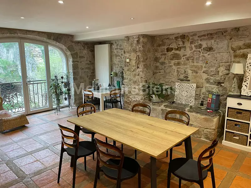 Maison, 290 m²