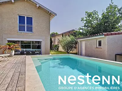 Maison, 230 m²