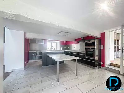 Maison, 180 m²