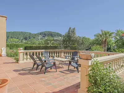 Maison, 310 m²