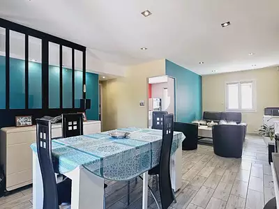 Maison, 92 m²