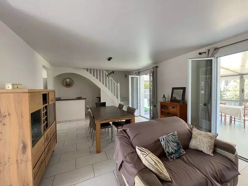 Maison, 121 m²