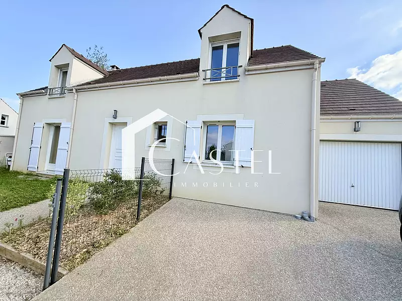 Maison, 153 m²