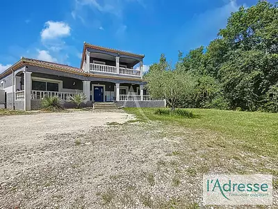 Maison, 178 m²