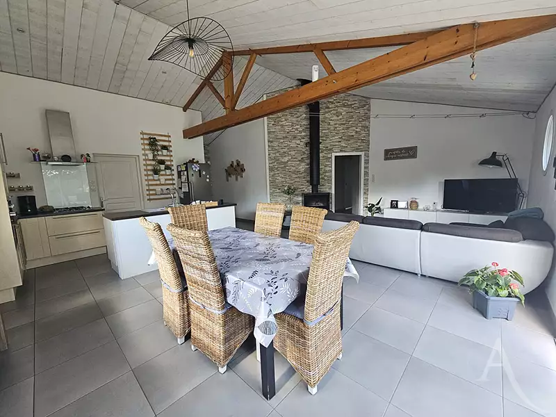 Maison, 123 m²