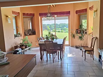 Maison, 228 m²
