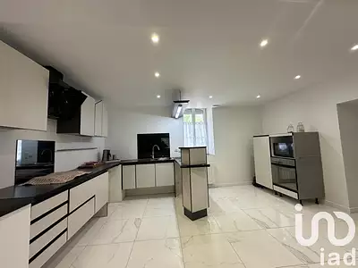 Maison, 241 m²