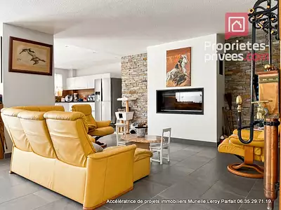 Maison, 319 m²
