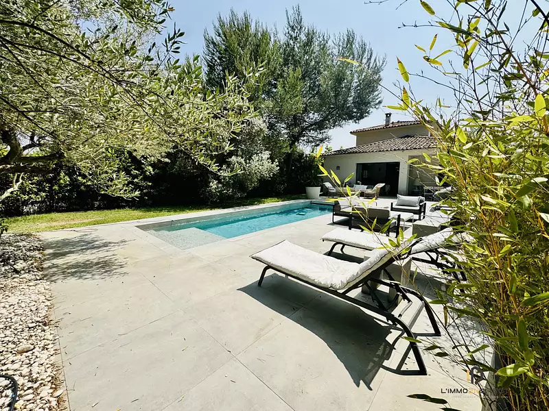 Maison, 175 m²