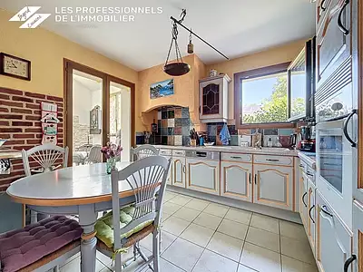 Maison, 176 m²
