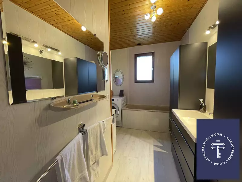 Maison, 127 m²