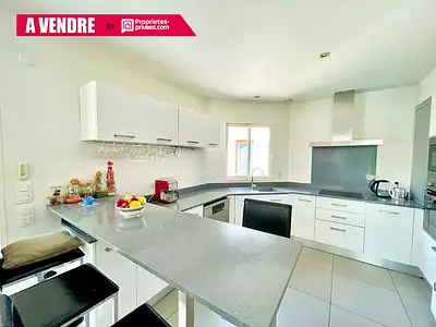 Maison, 170 m²