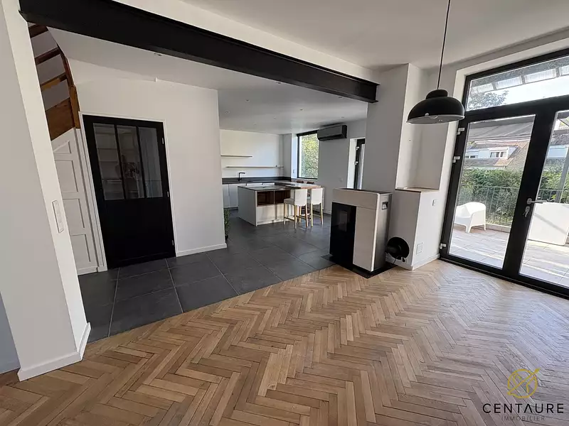 Maison, 180 m²