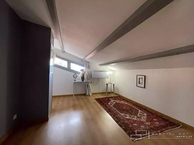 Maison, 185 m²