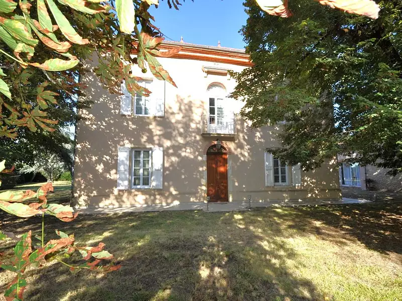 Maison, 340 m²