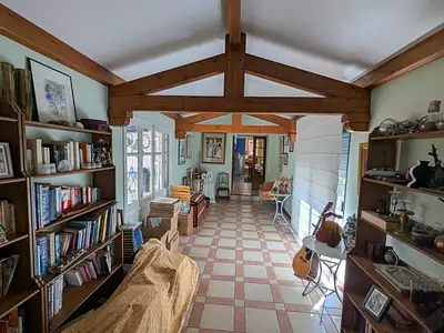 Maison, 251 m²