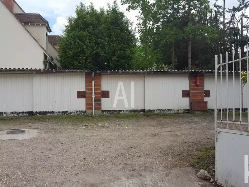 Parking, 12 m²