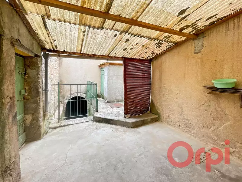 Immeuble, 99 m²
