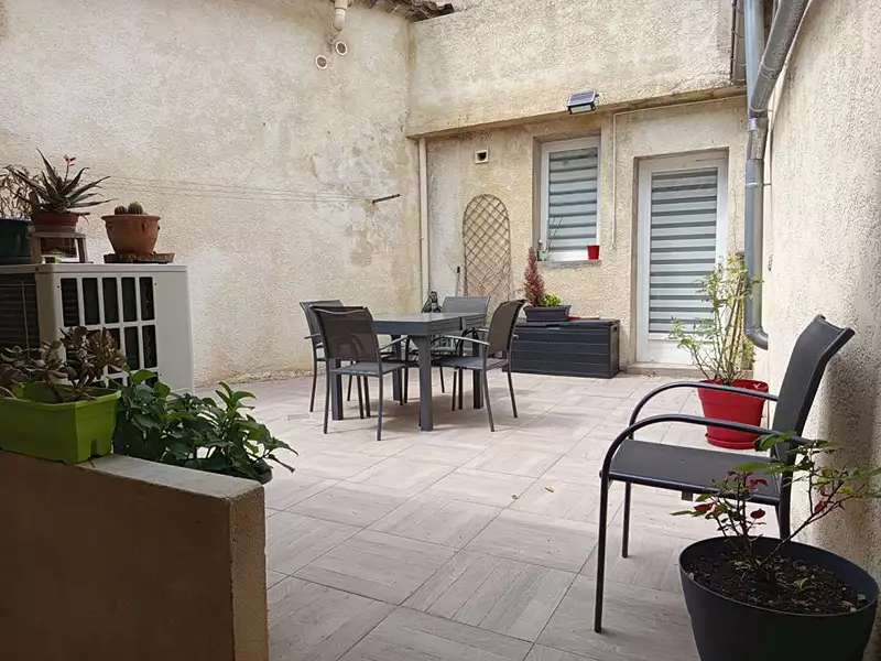 Maison, 175 m²