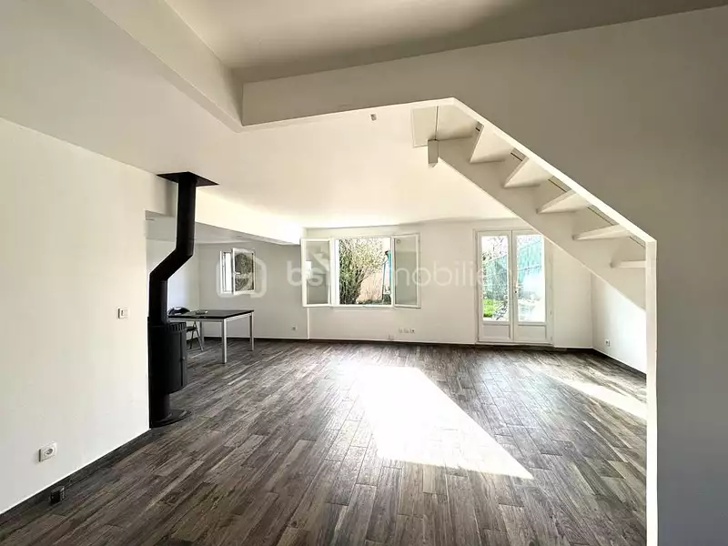 Maison, 94 m²